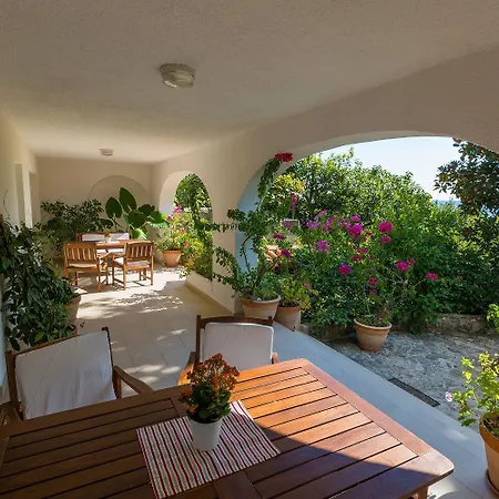 Traumhaftes Mit Eigenem Weinkeller, Hydromassagedusche, Meerblick - Nur 480 Meter Zum * Crikvenica