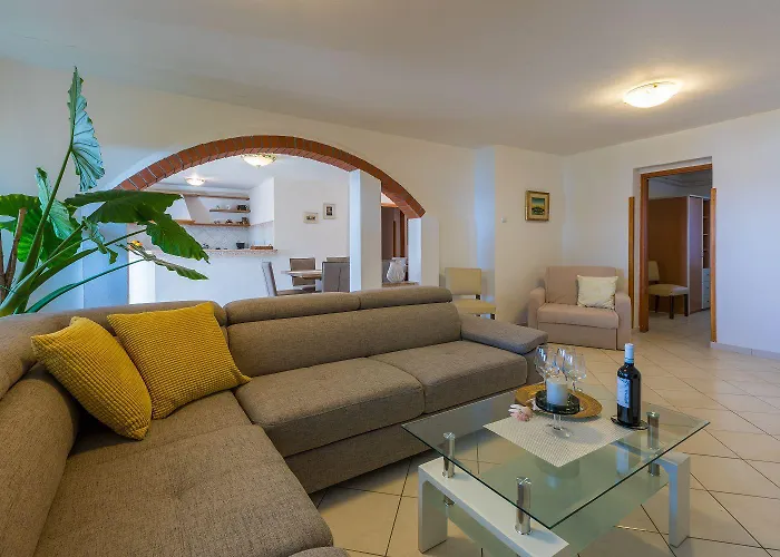 شقة Traumhaftes Mit Eigenem Weinkeller, Hydromassagedusche, Meerblick - Nur 480 Meter Zum